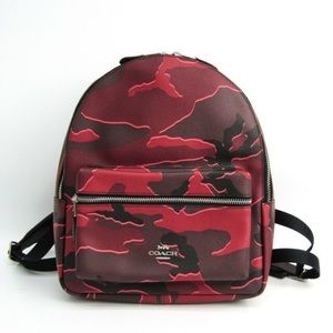 Coach Medium Charlie Backpack W
Wild Camo Print.